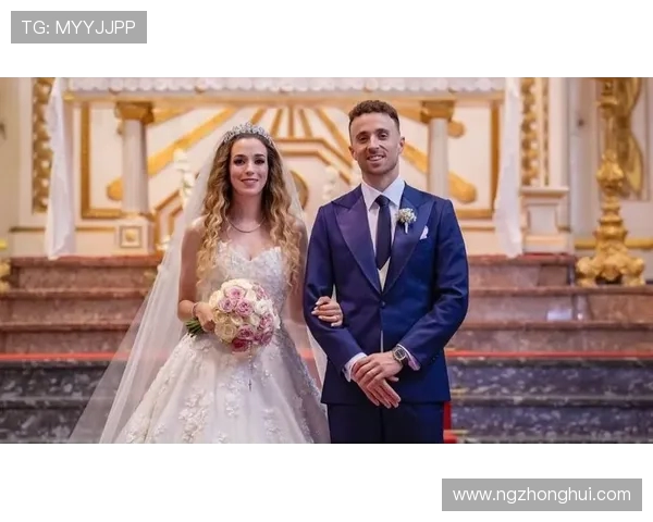 英超球员配偶是歌手的案例有哪些？